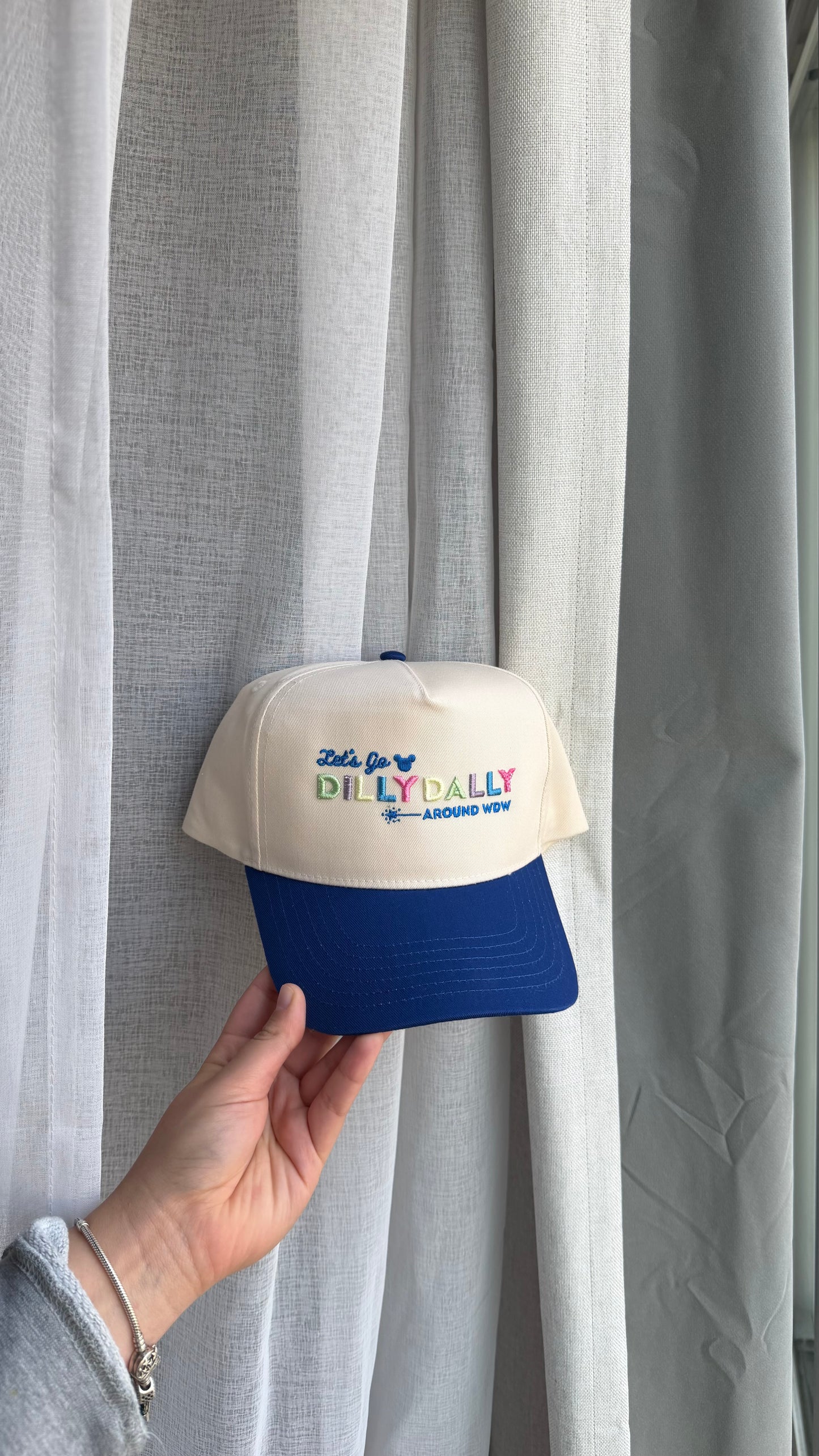 Let’s go Dilly Dally around WDW trucker