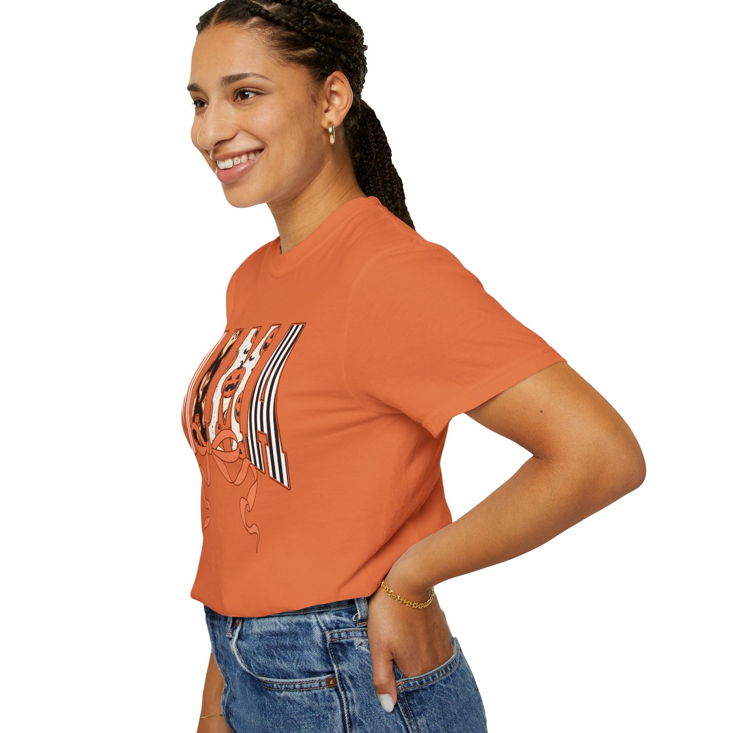 Halloween MAMA shirt, trendy shirt for mom , spooky mom tee